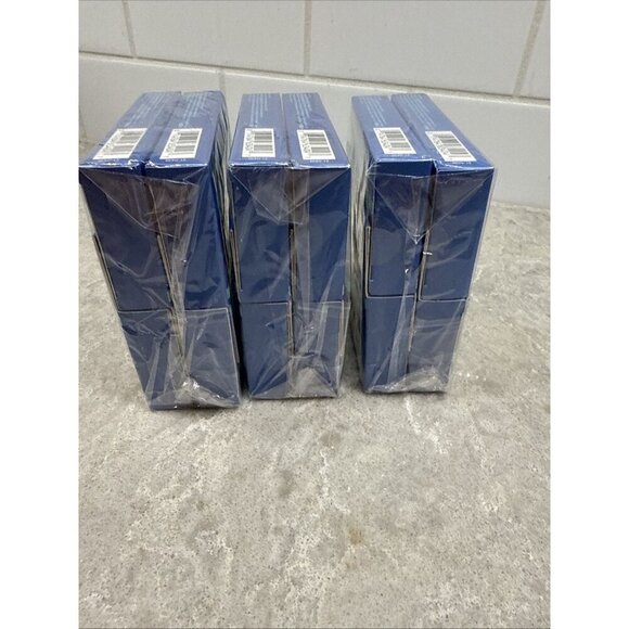 Ardell Professional Aqua Lashes Water Activated New Sealed. Lot of 12 boxes. - Picture 7 of 9